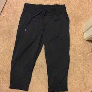 Lululemon dance studio crop